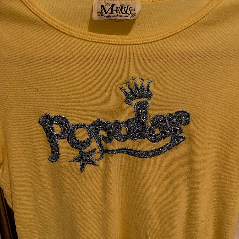 VINTAGE Y2K CROP TOP “POPULAR” LIKE NEW.